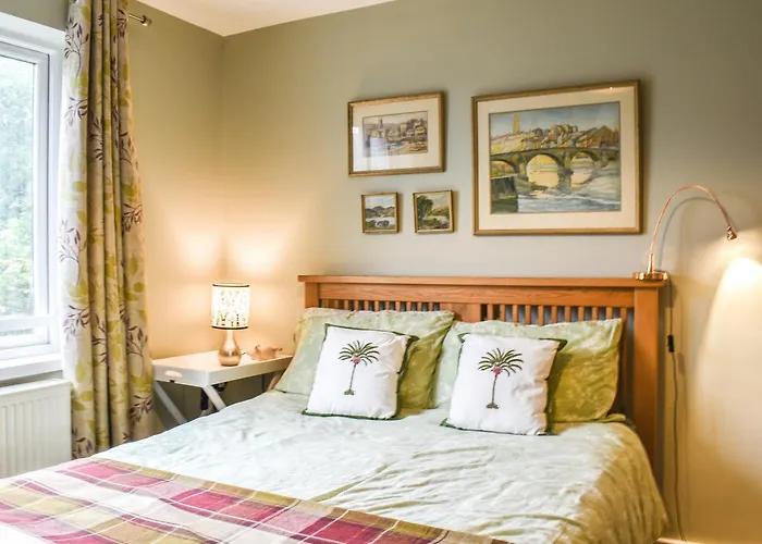 Ferienhaus Linstead House *